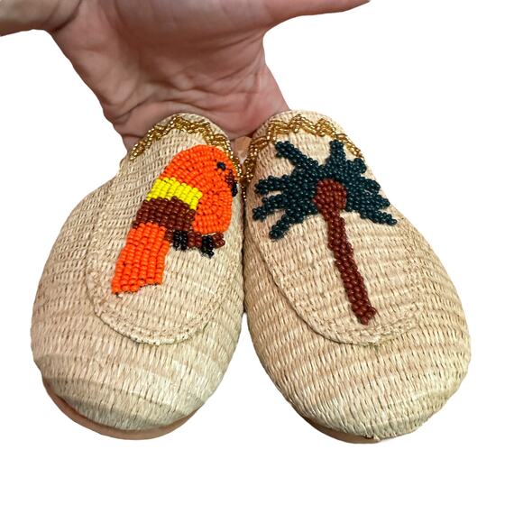 NEW Farm Rio Macaw Beaded Raffia Mule - Picture 2 of 8